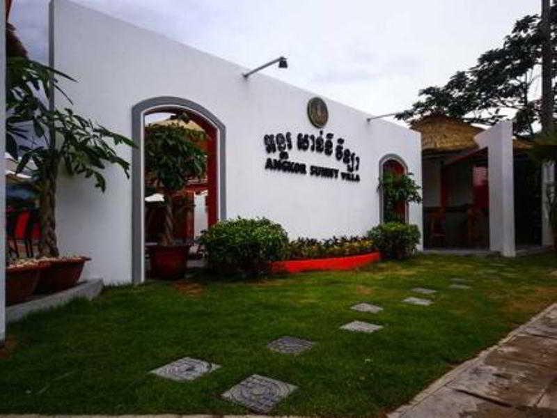 Mae Yu Lim Boutique Hotel Сием Реап Екстериор снимка